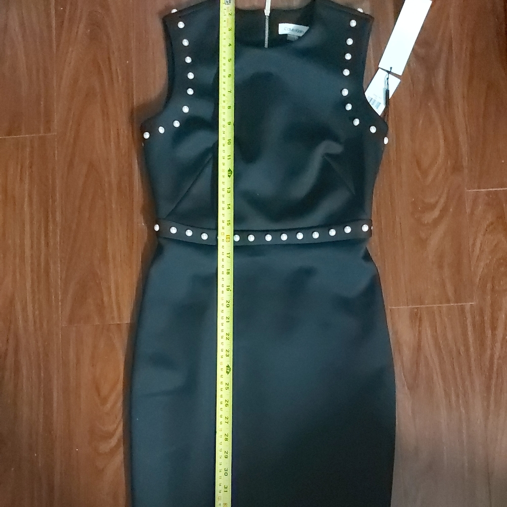 Beautiful Women dress - Picture 7 of 11